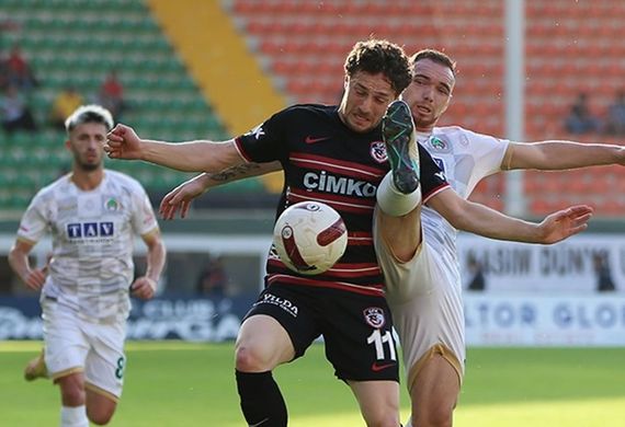 Nhận định soi kèo Alanyaspor vs Gaziantep lúc 00h00 ngày 4/11/2025